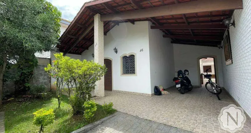 Casa com 3 quartos à venda na Travessa Alberto Duarte Ferreira, Centro, Itanhaém