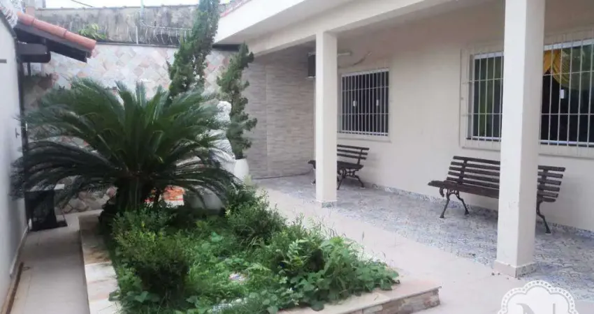 Casa à venda com 2 quartos no bairro Savoy