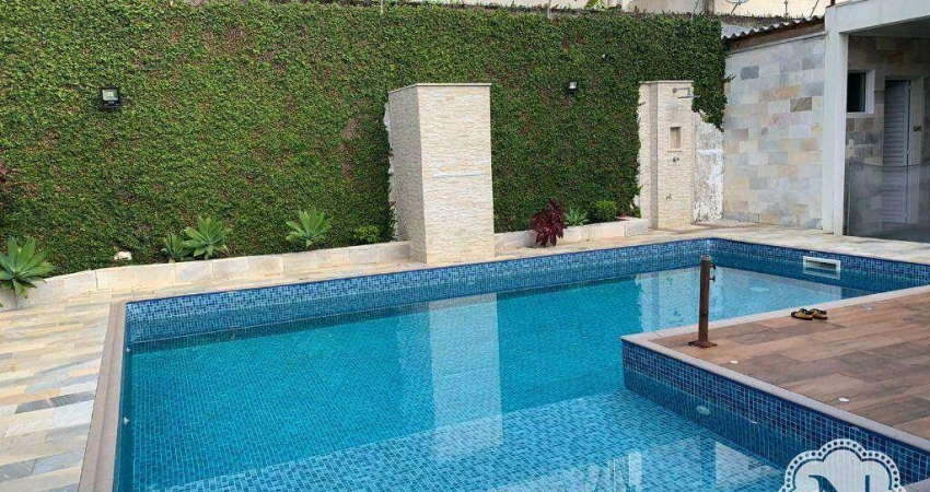 Sobrado à venda com 3 quartos no bairro Suarão