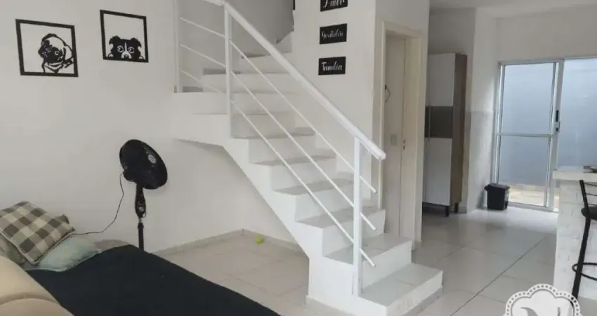 Sobrado à venda com 2 quartos no bairro Cibratel II