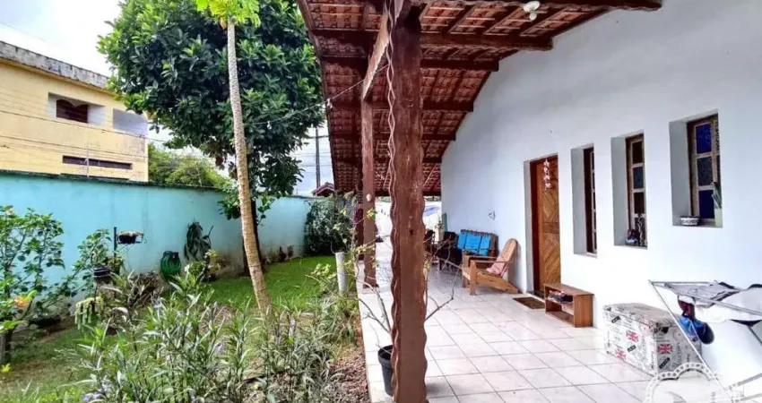 Casa com 2 quartos à venda na Rua Padre Afonso Maria Ratisbone, Suarão, Itanhaém