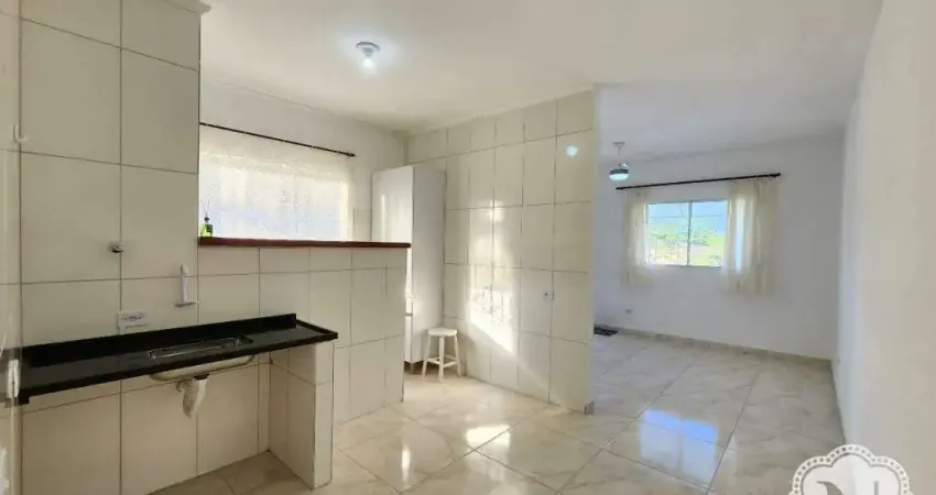 Casa à venda com 2 quartos no bairro Nova Itanhaém (Interior)