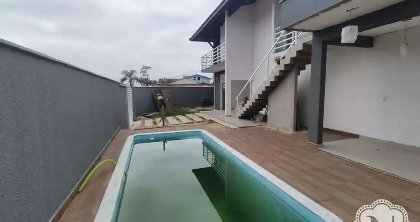 Casa à venda com 3 quartos no bairro Jamaica (Praia)