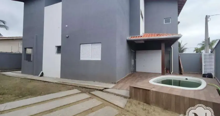 Sobrado à venda com 3 quartos no bairro Jamaica (Praia)