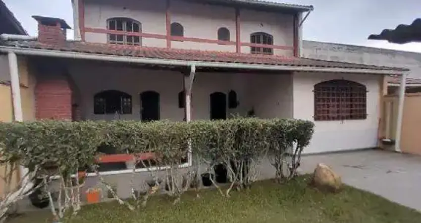 Casa com 3 quartos para alugar na Rua Desembargador José David Filho, Verde Mar, Itanhaém