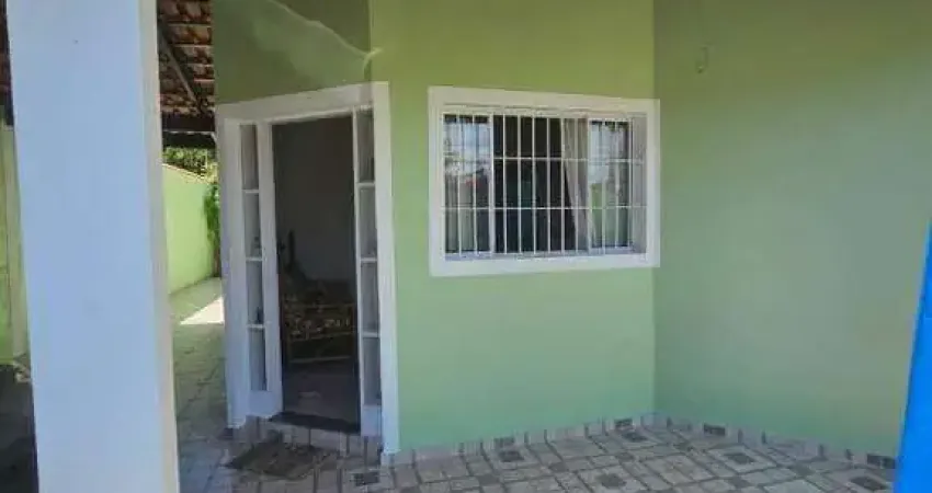 Casa à venda com 3 quartos no bairro Jamaica (Praia)