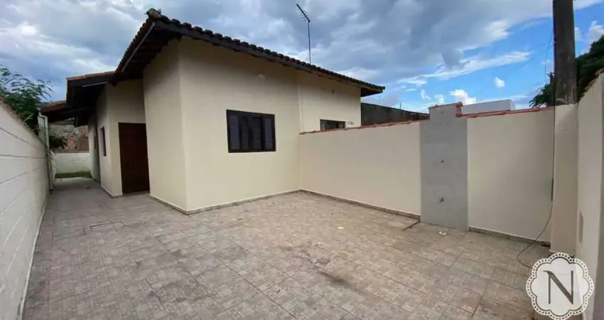 Casa à venda com 2 quartos no bairro nova itanhaém (interior)