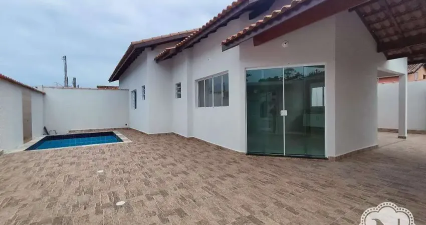 Casa com 3 quartos à venda na Rua Xerentes, Balneário Tupy, Itanhaém