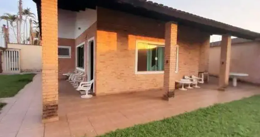 Casa para aluguel com 3 quartos no bairro Cibratel