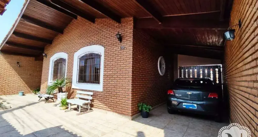 Casa à venda com 5 quartos no bairro Suarão