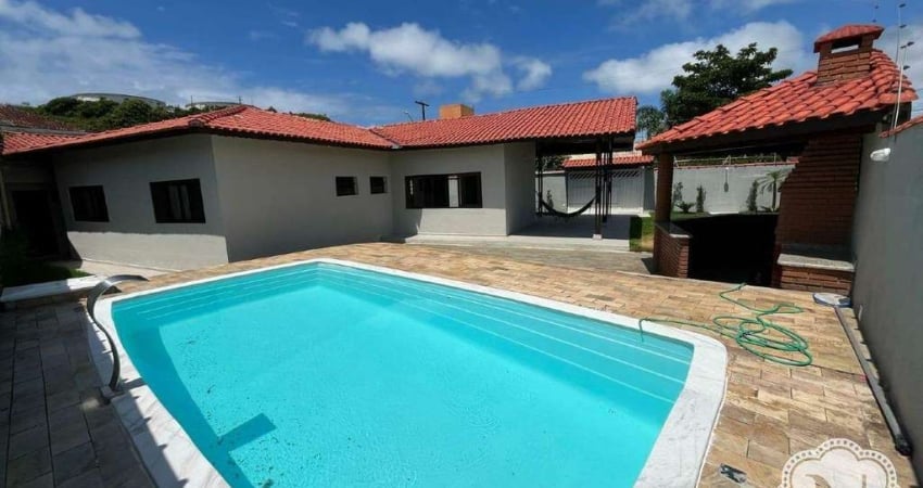 Casa à venda com 4 quartos no bairro Praia dos Sonhos