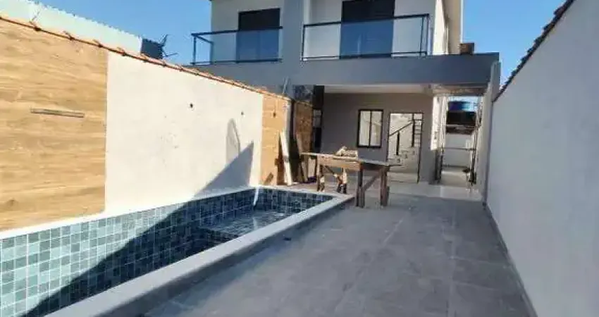Casa à venda com 2 quartos no bairro Nova Itanhaém (Praia)