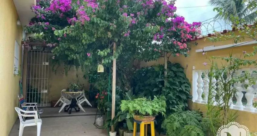 Casa com 2 quartos à venda na Rua das Oliveiras, Suarão, Itanhaém