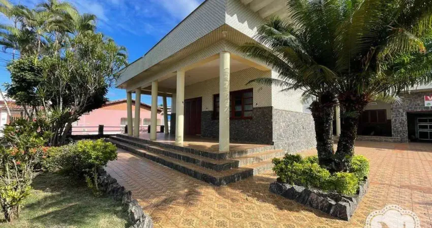 Casa à venda com 5 quartos no bairro Jardim Suarão
