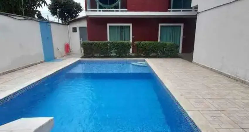 Sobrado à venda com 2 quartos no bairro Nova Itanhaém (Praia)