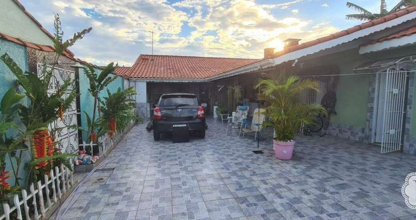 Casa à venda com 3 quartos no bairro Jardim Suarão (Praia)