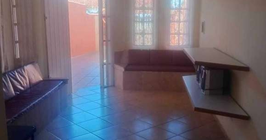 Sobrado à venda com 2 quartos no bairro Cibratel II
