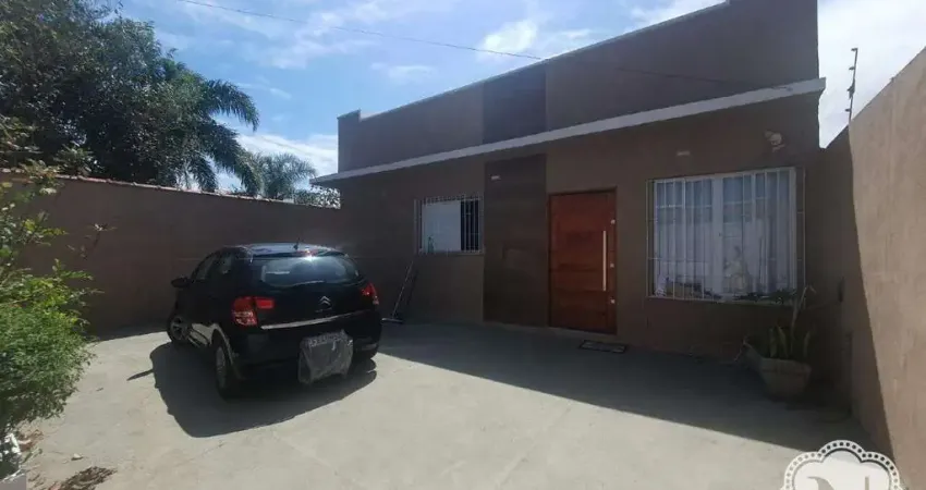 Casa à venda com 4 quartos no bairro Gaivota (Praia)