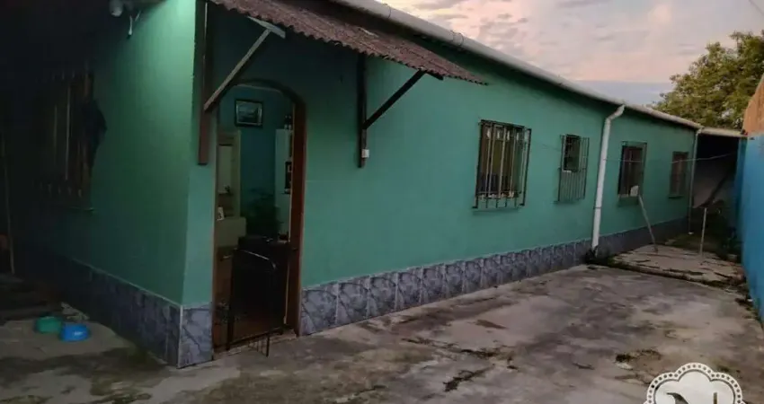 Casa com 2 quartos à venda na Rua Arapehy, Jardim Sabaúna, Itanhaém