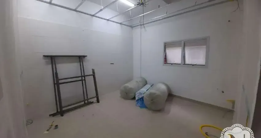 Sala comercial para alugar na Avenida Presidente Vargas, Centro, Itanhaém