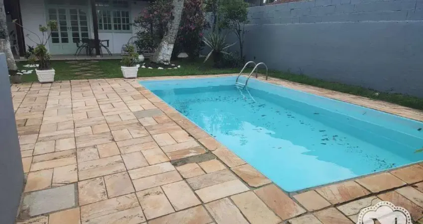 Casa com 2 quartos para alugar na Rua Afanasi Petecof, Cibratel II, Itanhaém