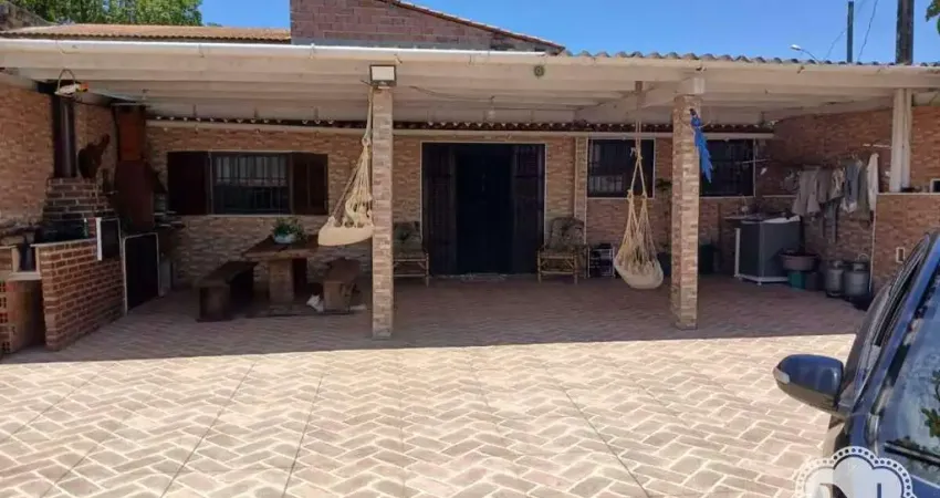 Casa com 2 quartos à venda na Rua Osvaldo Alves de Freitas, Jardim Jamaica, Itanhaém