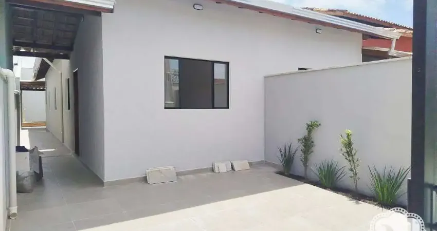 Casa com 2 quartos à venda na Rua Humberto Ladallardo, Savoy, Itanhaém