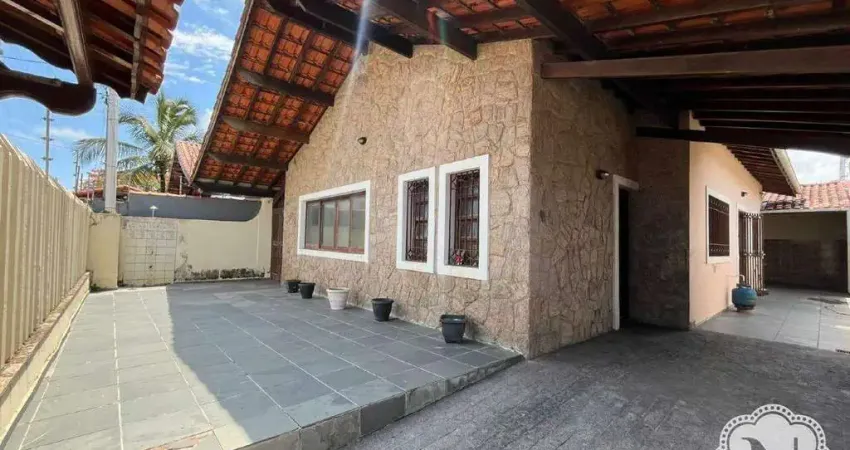Casa com 3 quartos à venda na Rua Rogê Ferreira, Suarão, Itanhaém