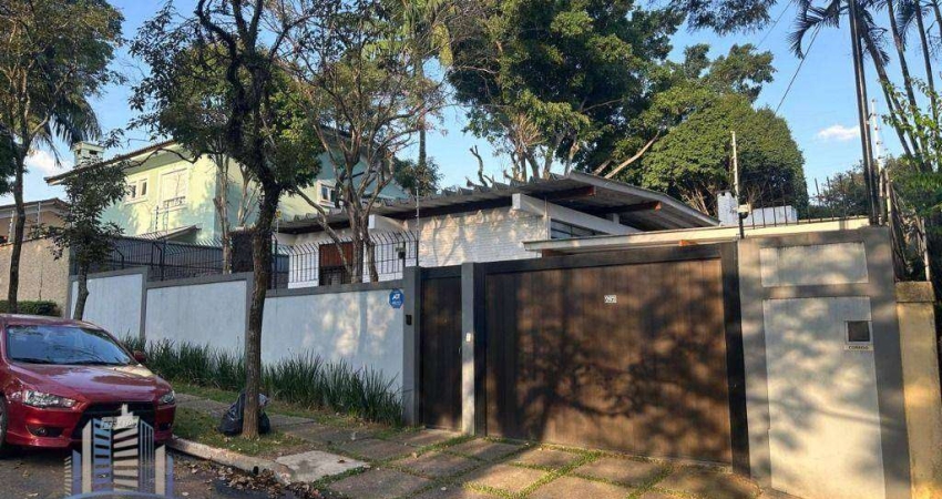 Casa  terrea com 3 dormitórios à venda, 279 m² por R$ 2.200.000 - Brooklin Velho - São Paulo/SP