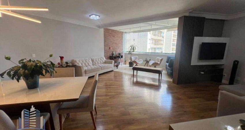 Apartamento com 3 dormitórios para alugar, 135 m² por R$ 16.120,00/mês - Moema - São Paulo/SP