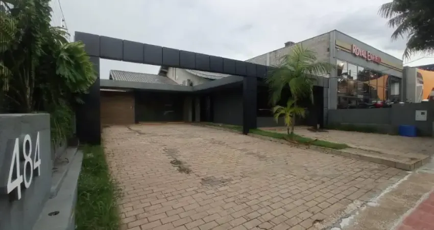 Imóvel Comercial para alugar com 390 m² na Av. Jk