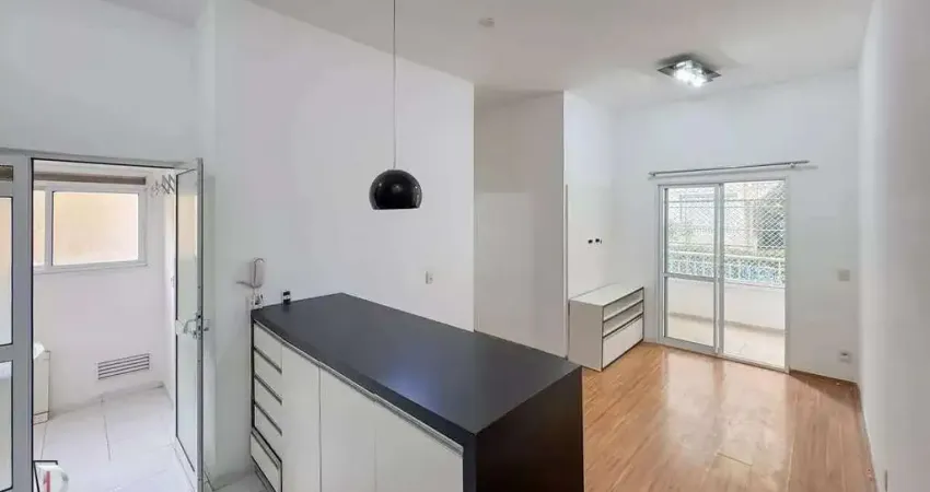 Apto térreo à venda, no condomínio idealle clube, no cambuci, com 3 quartos, 1 suíte 1 vaga. 64m². lazer completo. imóvel bem arejado.