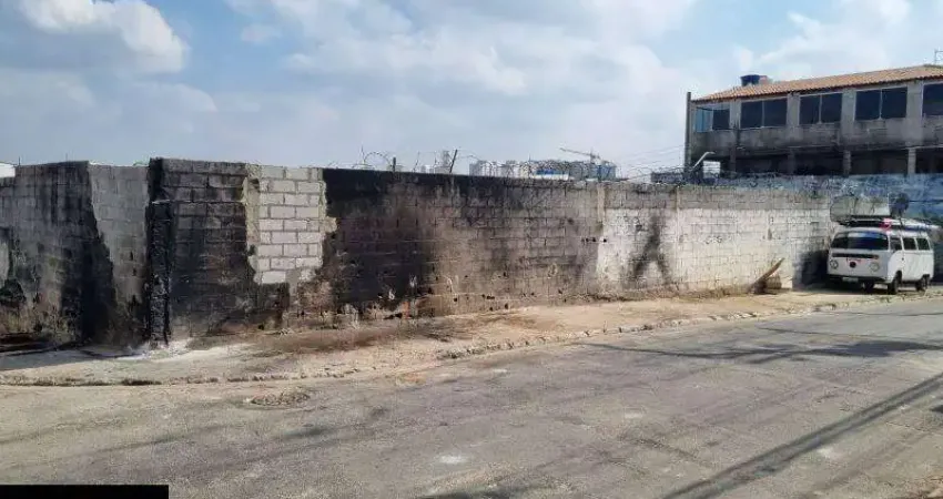 Terreno para venda com 965 m² na  Vila Curuça Velha.