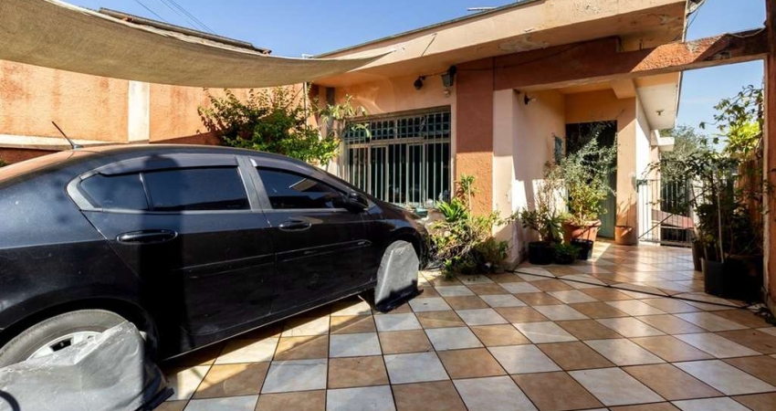Casa à venda em São Paulo, Lapa, com 4 quartos, 235m²