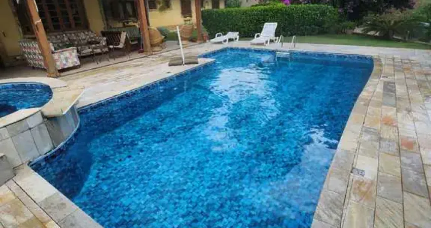 Casa no condomínio Estância Parque de Atibaia para venda em Estância Parque Atibaia com 6 quartos, sendo 6 suítes, 400m²