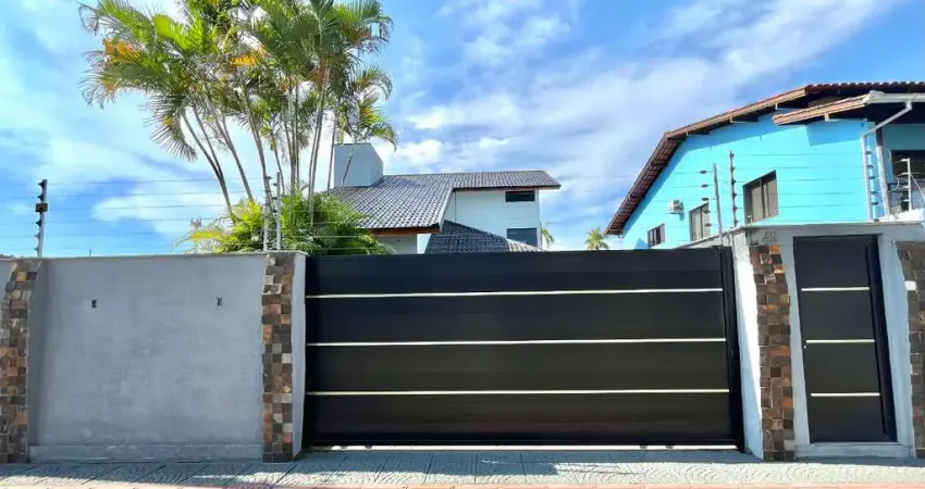 Casa de vila para venda em Dom Bosco com 2 quartos, sendo 1 suíte, 322m²