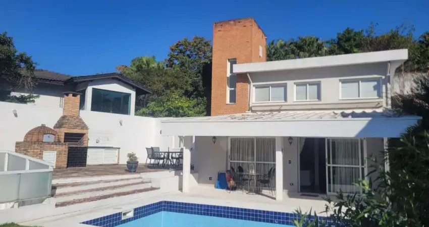 Casa à venda em são paulo, parque dos príncipes, com 3 quartos, 327m² de costrução e 462 m² de terreno, piscina e churraqueira.