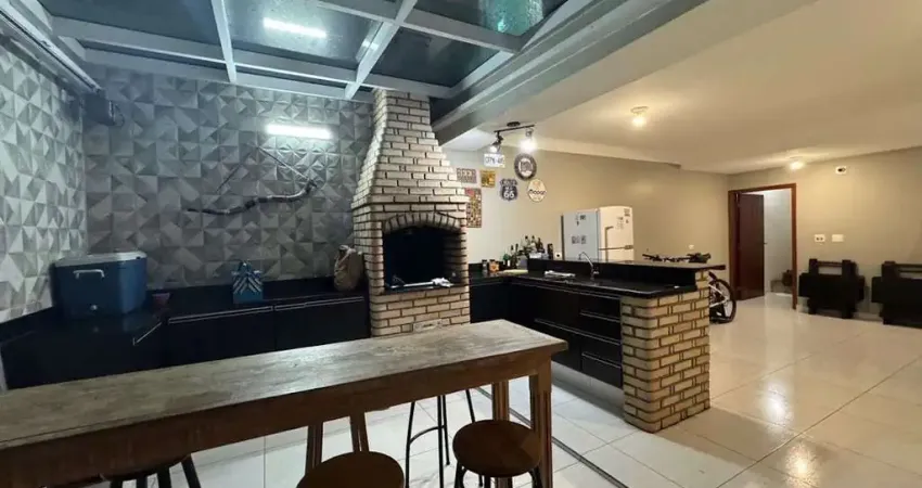 Sobrado à venda em São Bernardo do Campo, Nova Petrópolis, com 3 quartos, 285m²