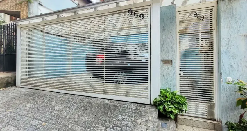 Casa tipo para venda em Perdizes com 3 quartos, sendo 1 suíte, 160m²