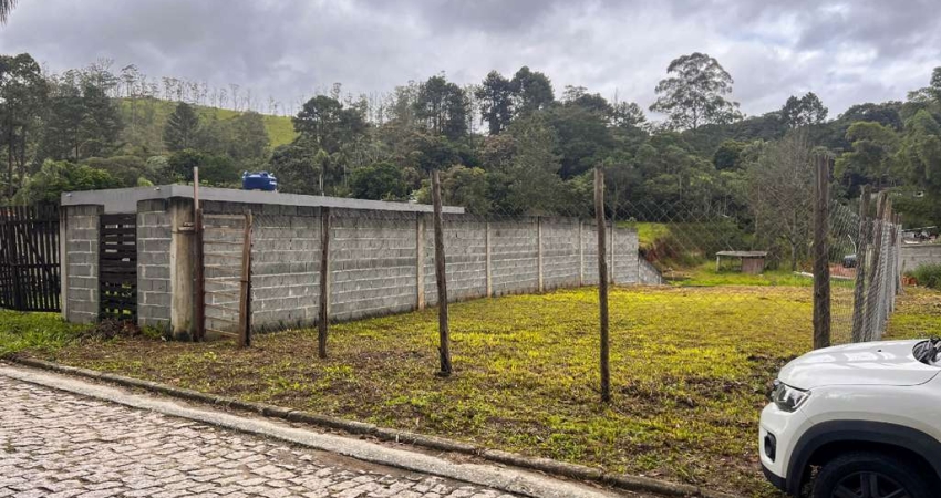 Terreno à venda na Rua Santarém, Quarta Divisão, Ribeirão Pires