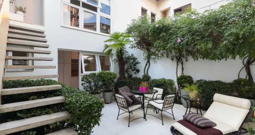 Sobrado para venda em Campo Belo com 2 quartos, sendo 1 suíte, 155m²
