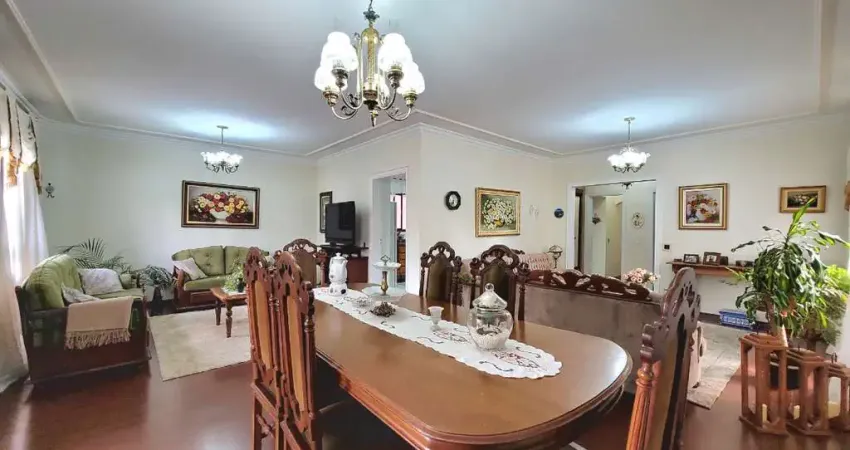 Apartamento tipo para venda em Rudge Ramos com 4 quartos, sendo 2 suítes, 204m²