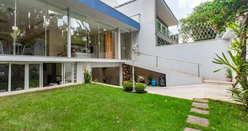 Casa tipo para venda em Brooklin com 6 quartos, sendo 4 suítes, 530m²