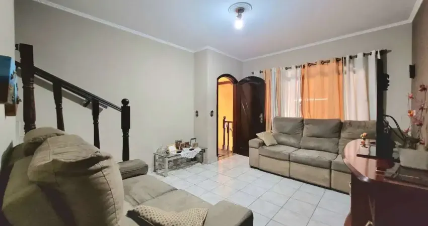 Sobrado para venda em parque novo oratório com 3 quartos, sendo 1 suíte, 179m²