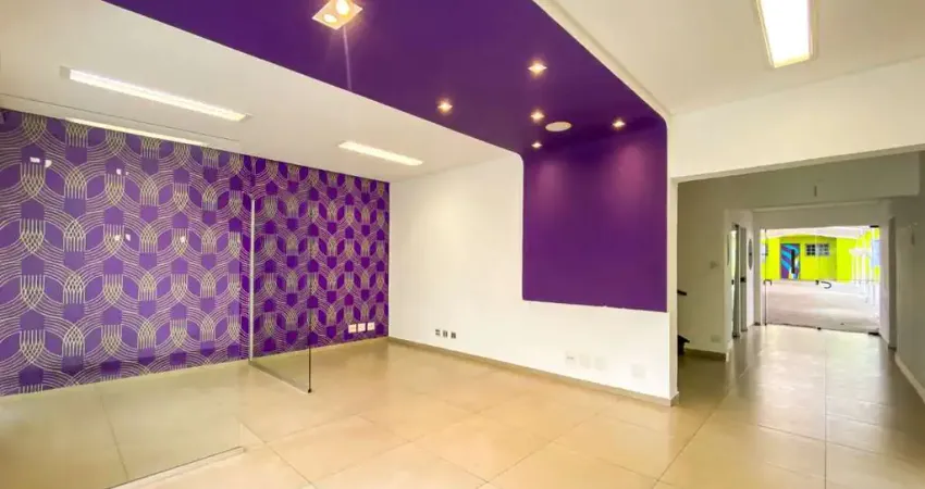 Casa comercial à venda na Rua Inhambú, Vila Uberabinha, São Paulo