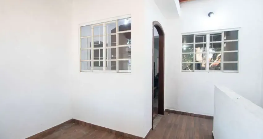 Sobrado para venda em vila universitária com 3 quartos, sendo 1 suíte, 184m²