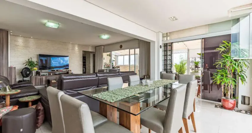 Cobertura para venda em Vila Gumercindo com 4 quartos, sendo 2 suítes , 221m²