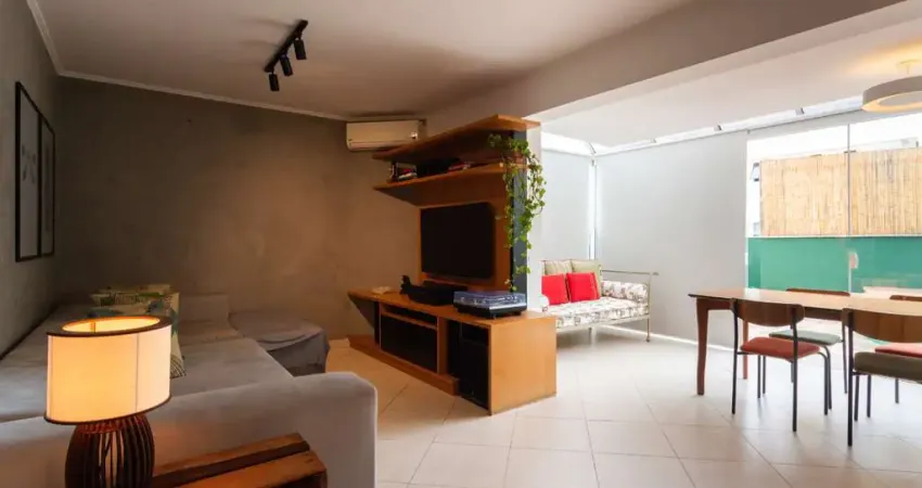 Duplex para venda em Pinheiros com 2 quartos, sendo 2 suítes , 110m²