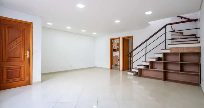 Casa de vila à venda em São Paulo, Campo Belo, com 3 quartos sendo 3 suítes e 2 vagas, 172m².