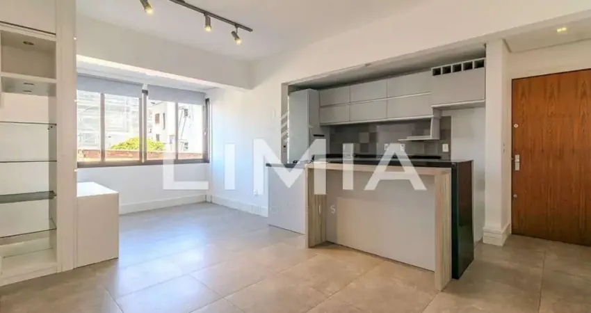 Apartamento com 3 quartos à venda na Rua Roque Calage, 400, Passo da Areia, Porto Alegre